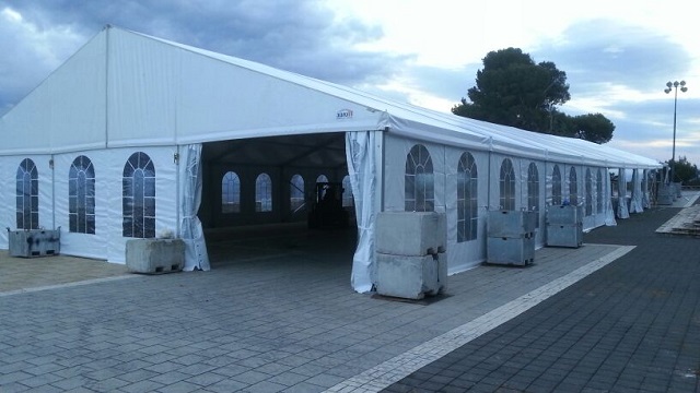 השכרת אוהלים לפתרונות לינה